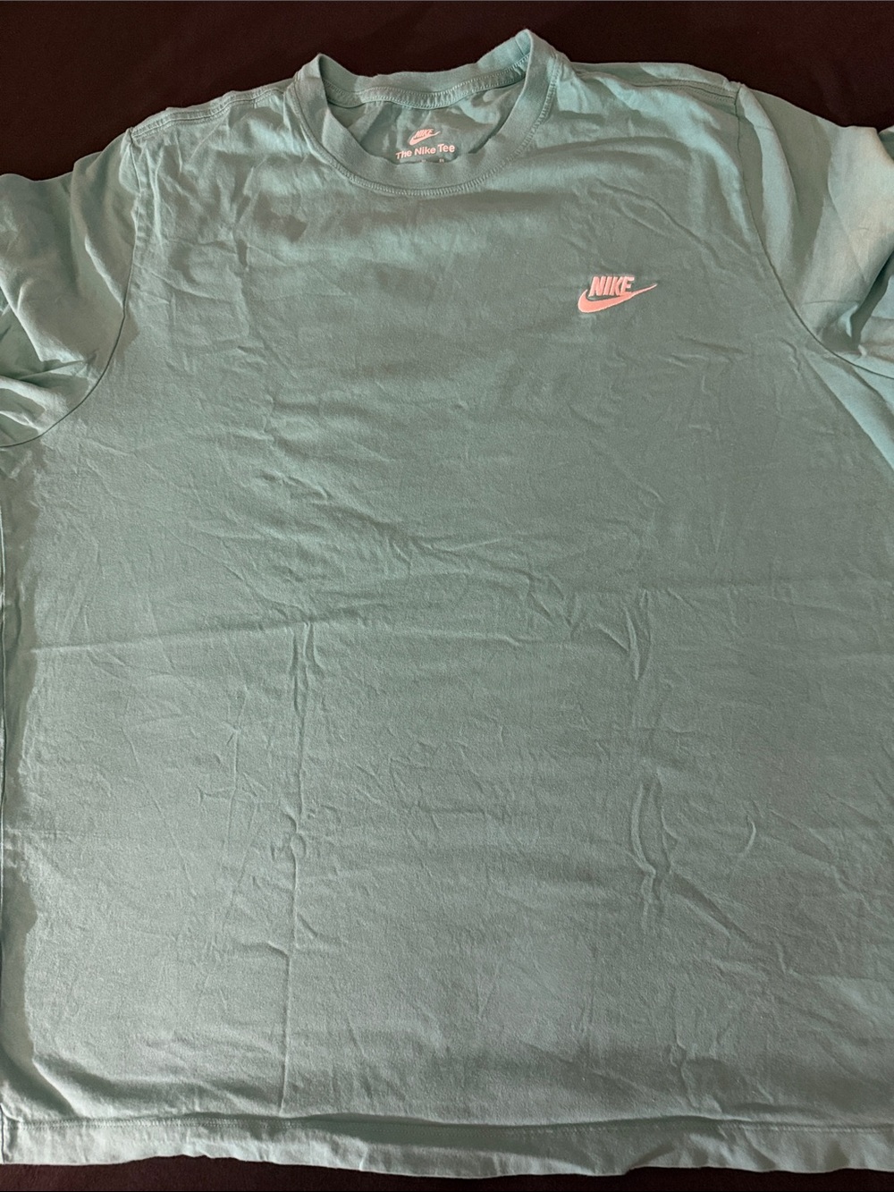 Nike Men’s Aqua Green Short Sleeve Tee with Pink Swoosh